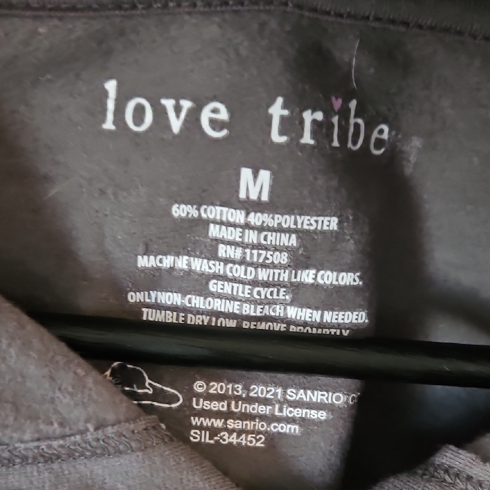 Love Tribe Gray Hoodie with Egg Characters. Gudetama Character - Picture 4 of 4
